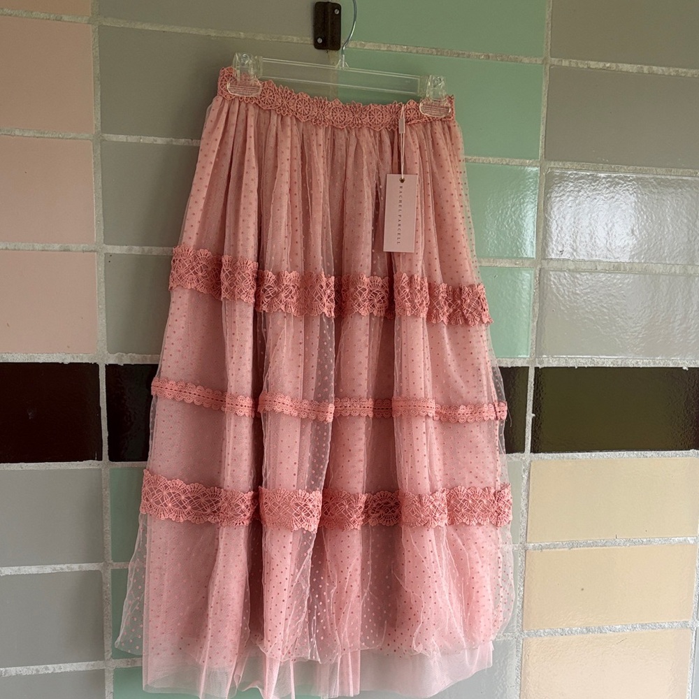 NWT Rachel ParcellElegant Pink Lace Skirt